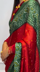 Green And Red Bandhani Saree