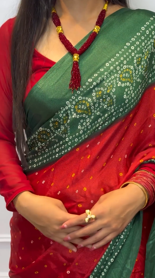 Green And Red Bandhani Saree