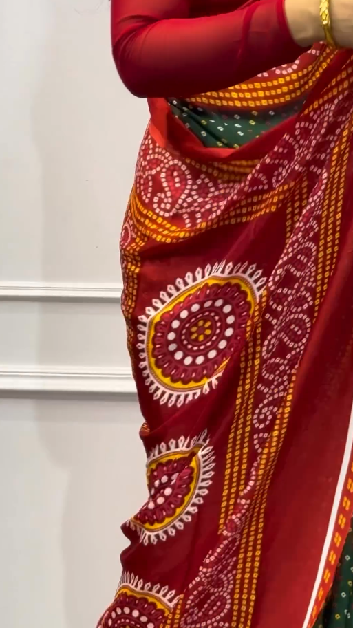 Green And Red Latest Bandhani Saree